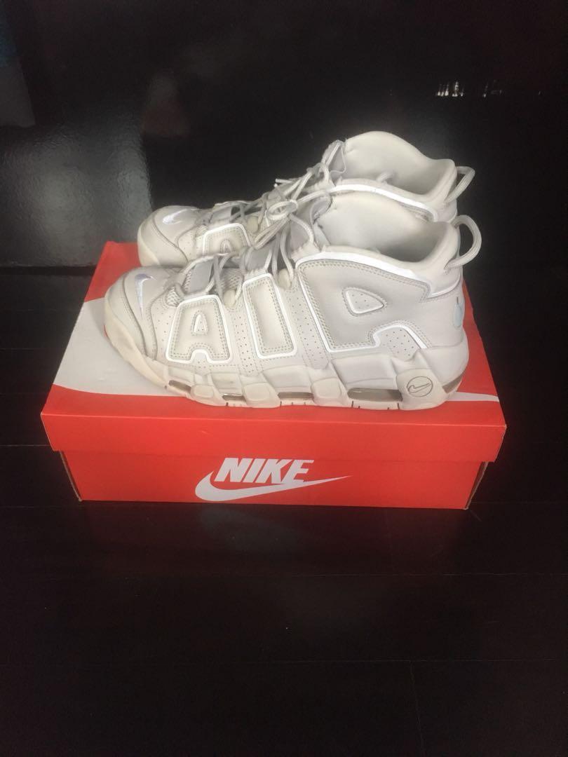 nike uptempo light bone