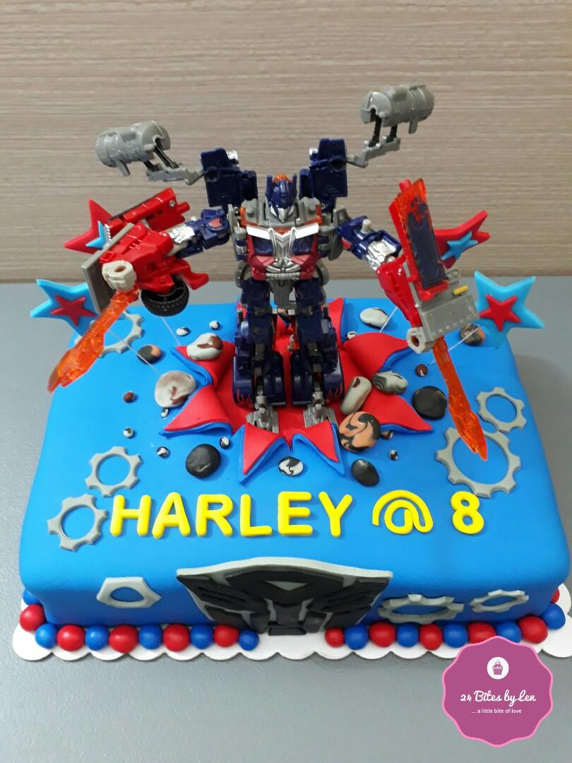 Optimus Prime Themed Birthday Cake Transformers Food Drinks On Carousell