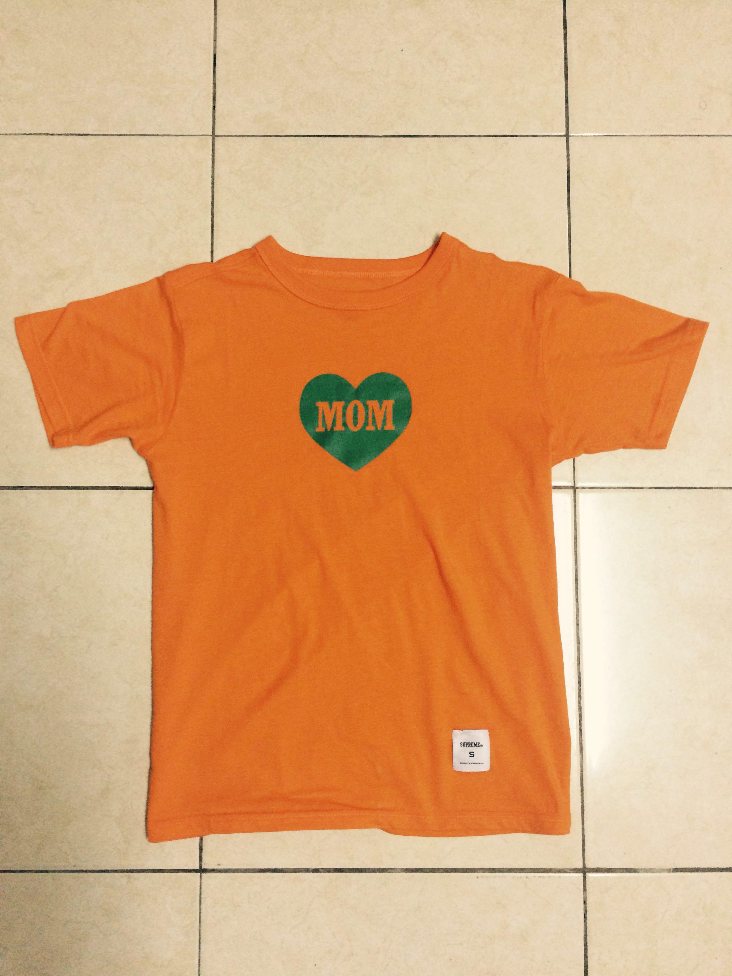 Supreme sales mom tee