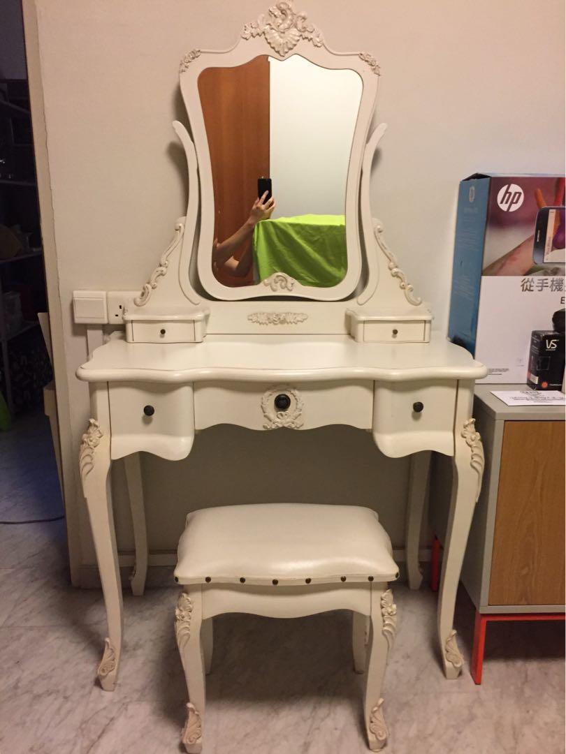 Vintage Dresser Vanity Table Set Furniture Others On Carousell