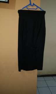 Black skirt Italy
