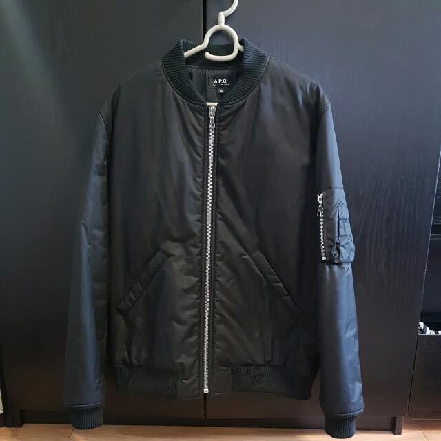 APC MA1 jacket 軍褸XS, 男裝, 外套及戶外衣服- Carousell