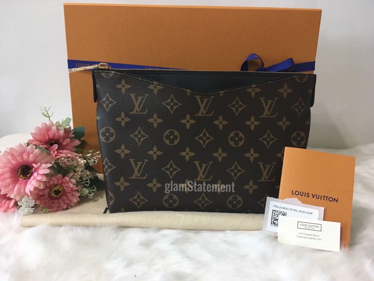 AUTHENTIC LOUIS VUITTON Pallas Beauty Case, Luxury, Bags & Wallets on  Carousell