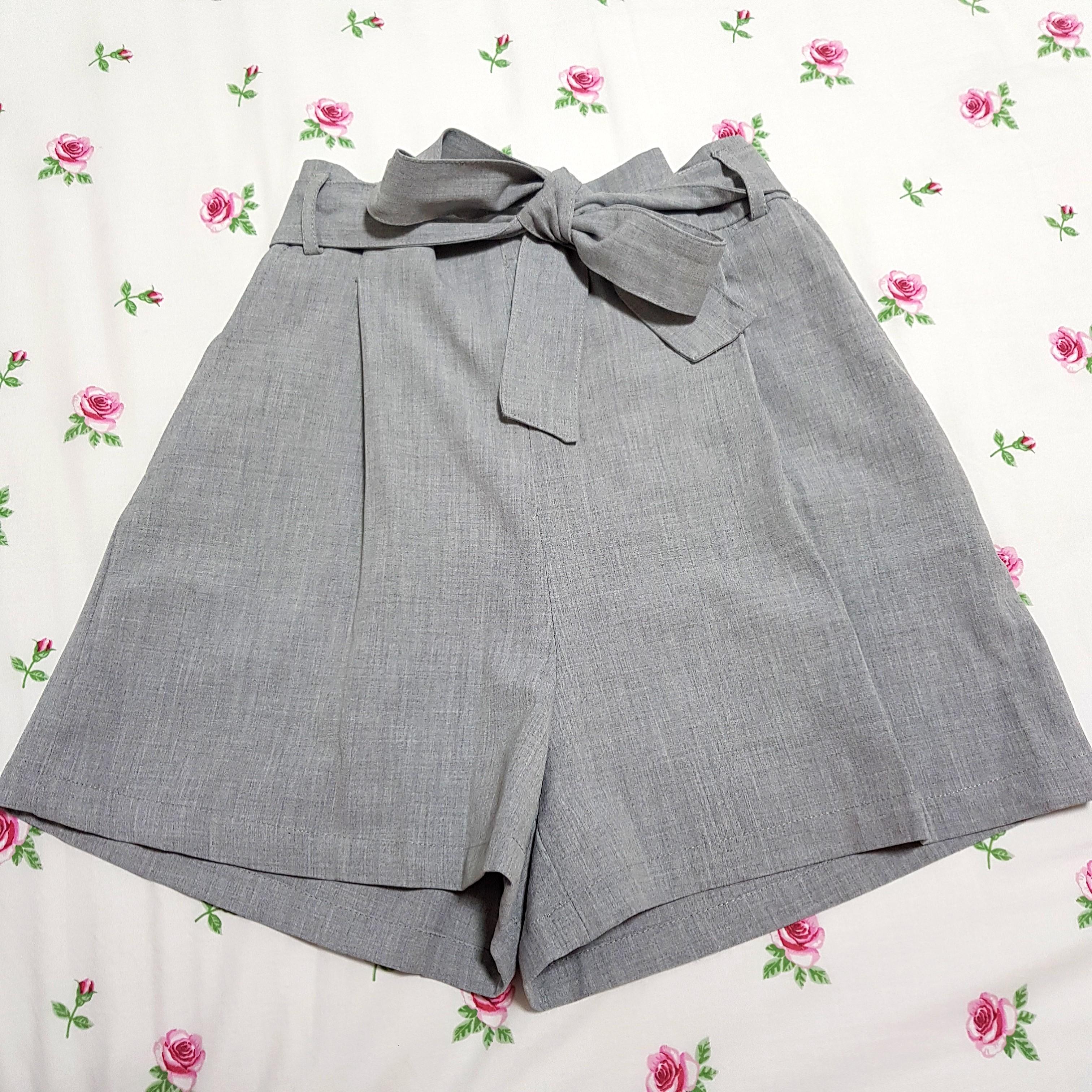 BN Pull \u0026 Bear Self Tie Tailored Shorts 