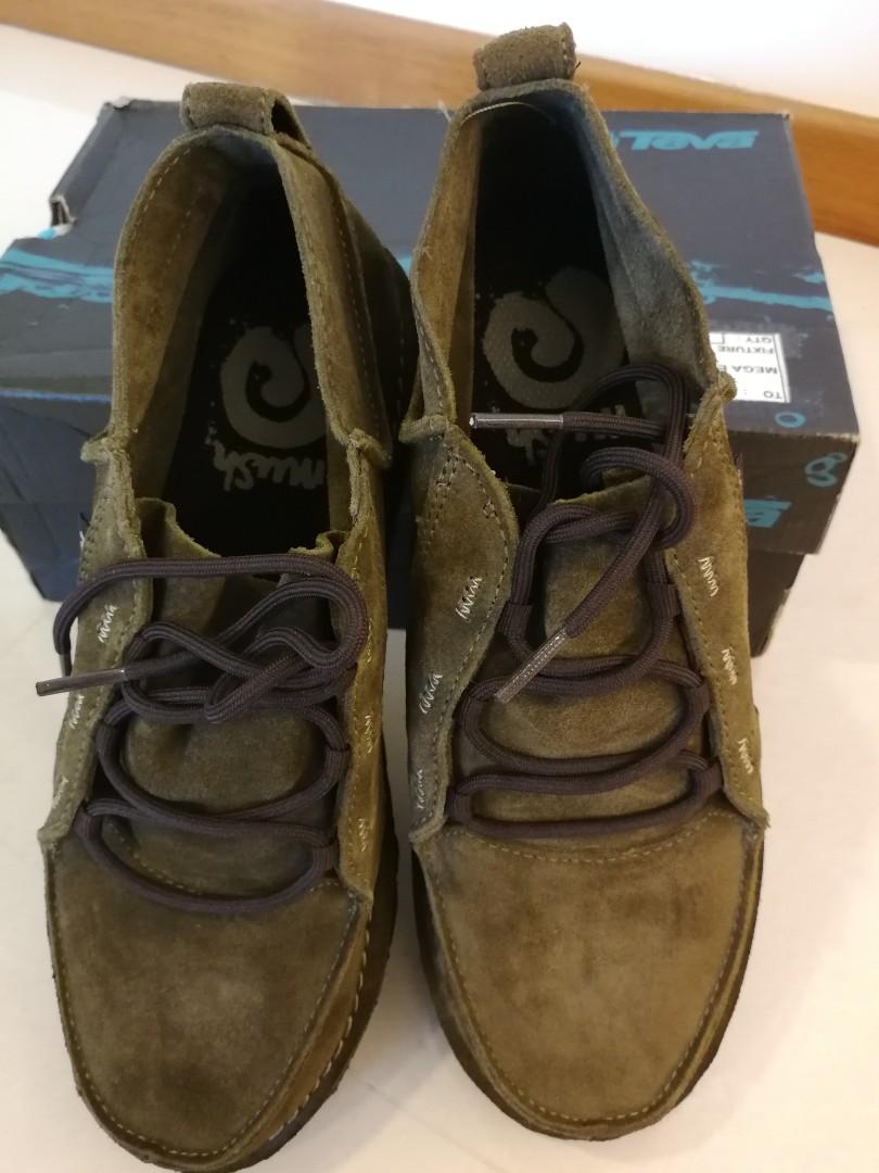 teva brand shoes