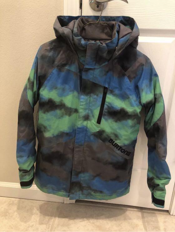 Burton snowboard jacket, Men's Fashion