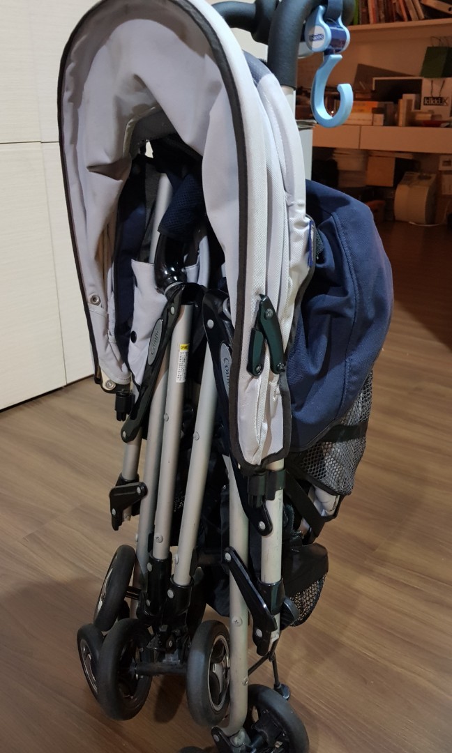 Combi foldable stroller new arrivals