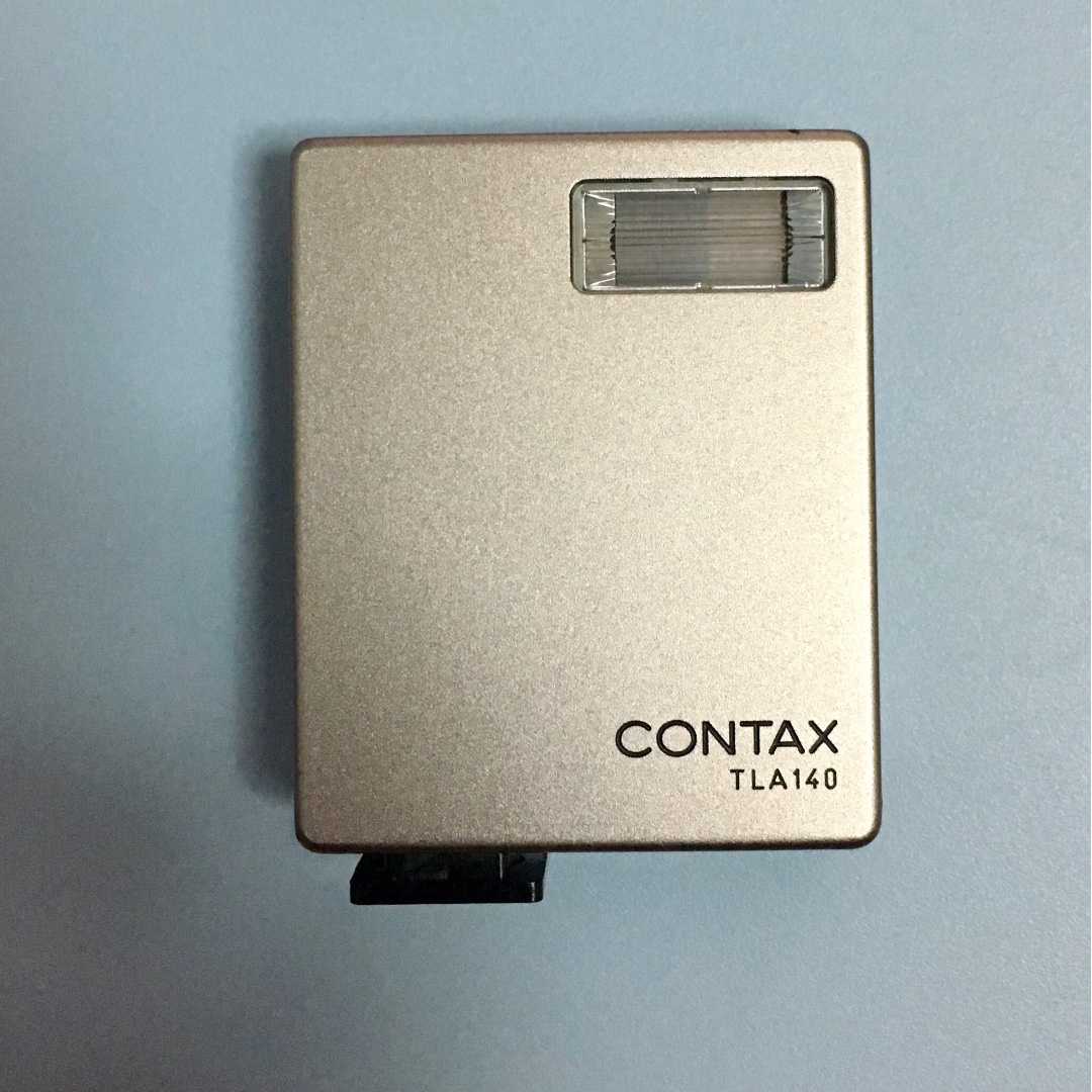 Contax TLA 140 Flash for G1 and G2, Photography, Cameras on Carousell