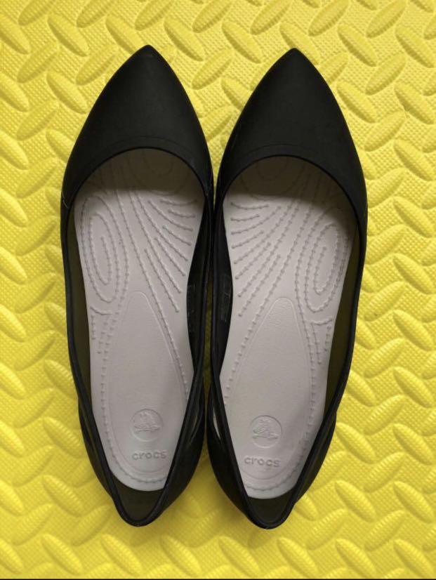 Crocs rio flat black 2025