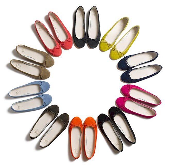 gap cinch ballet flats