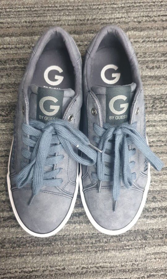 guess blue sneakers