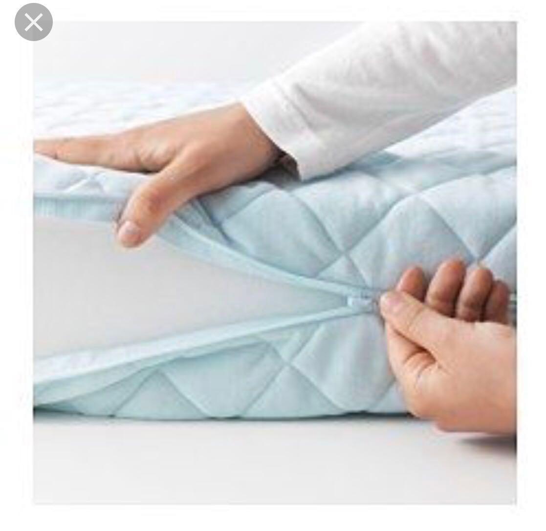IKEA Vyssa Vinka Baby Cot Mattress, Babies & Kids, Baby Nursery & Kids