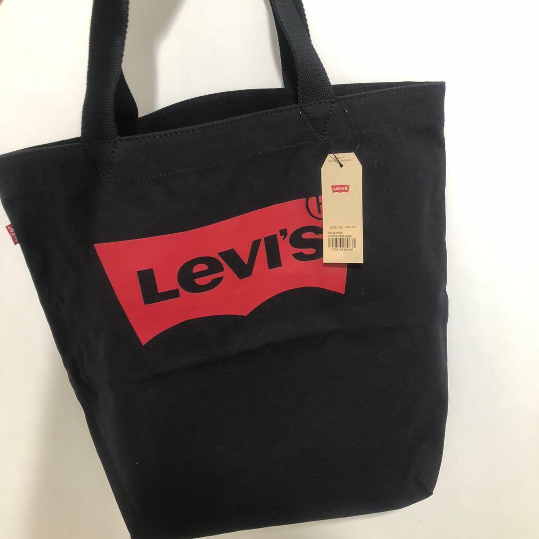 batwing tote levis