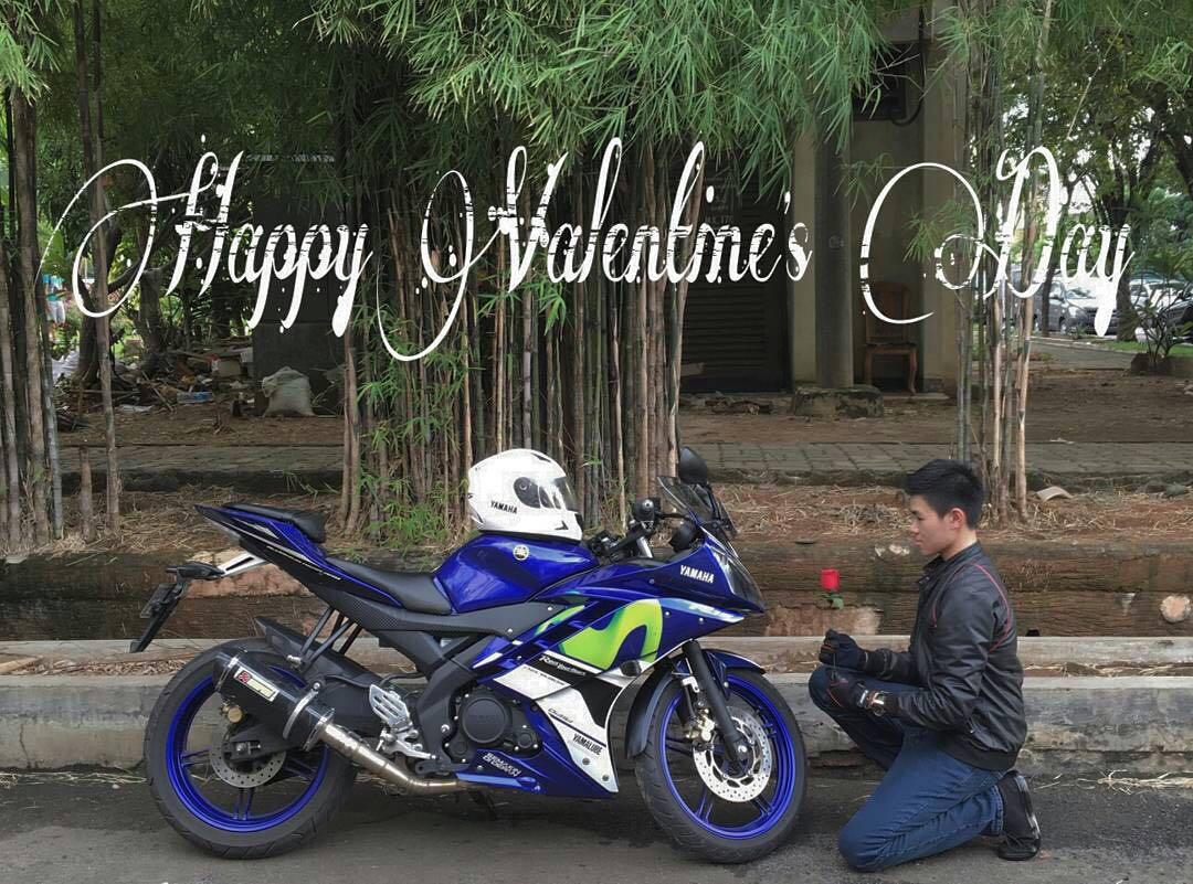 Motor Yamaha R15 Movistar Limited Racing Blue Murah