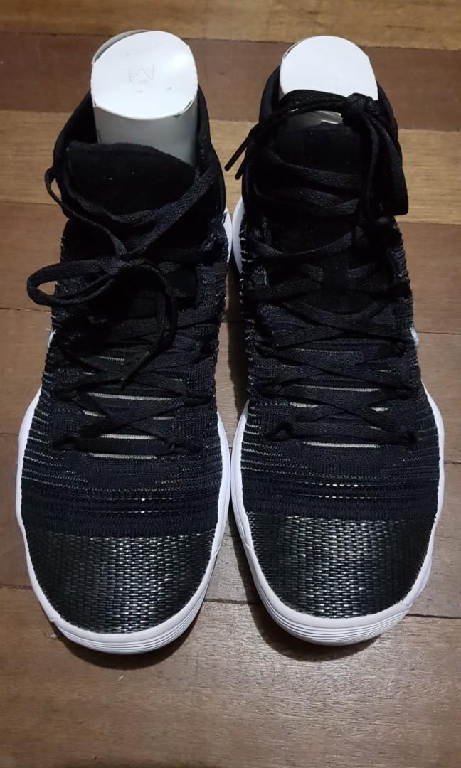 Nike hyperdunk hot sale 2017 flyknit oreo