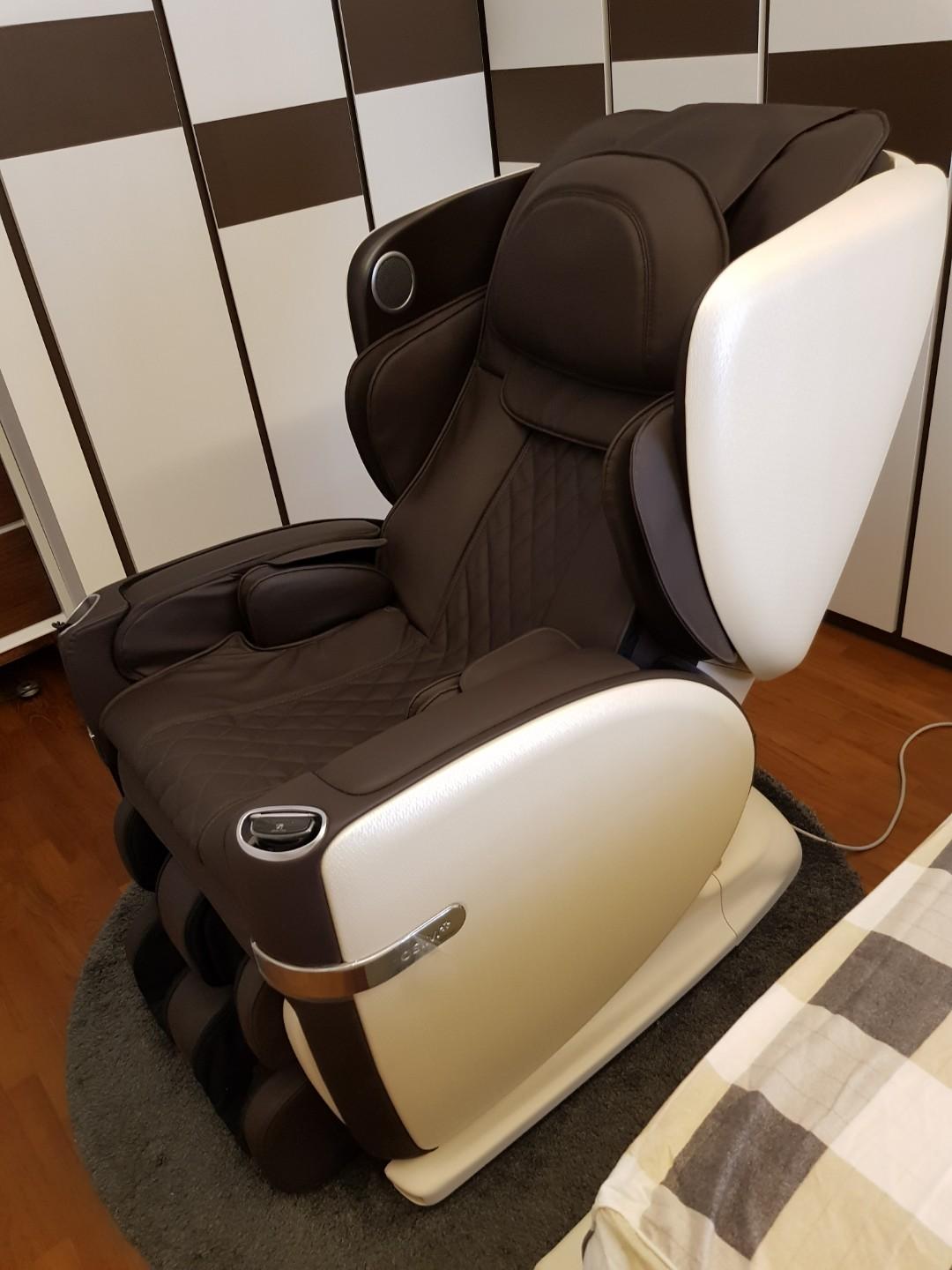 Osim uLove Massage Chair, Everything Else on Carousell