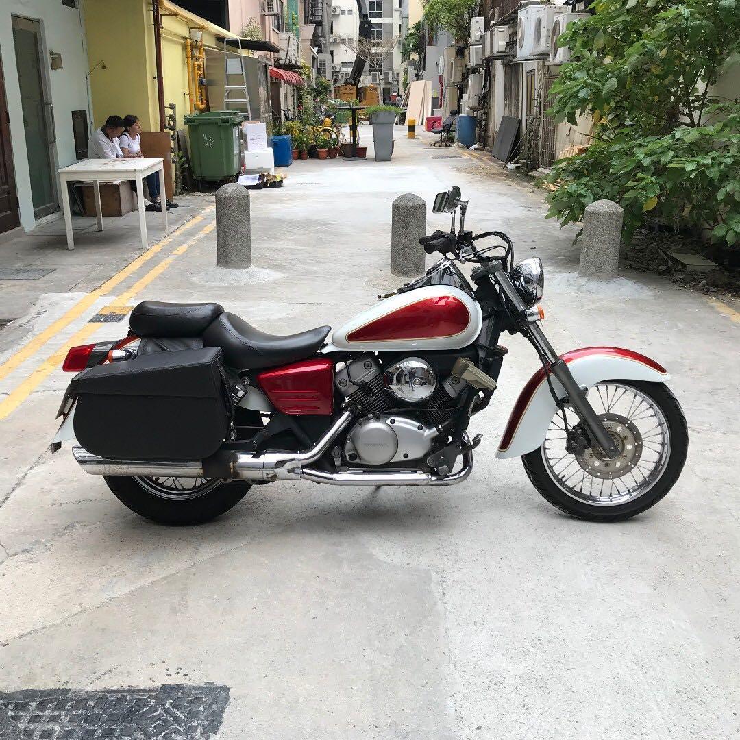 Honda shadow vt125c