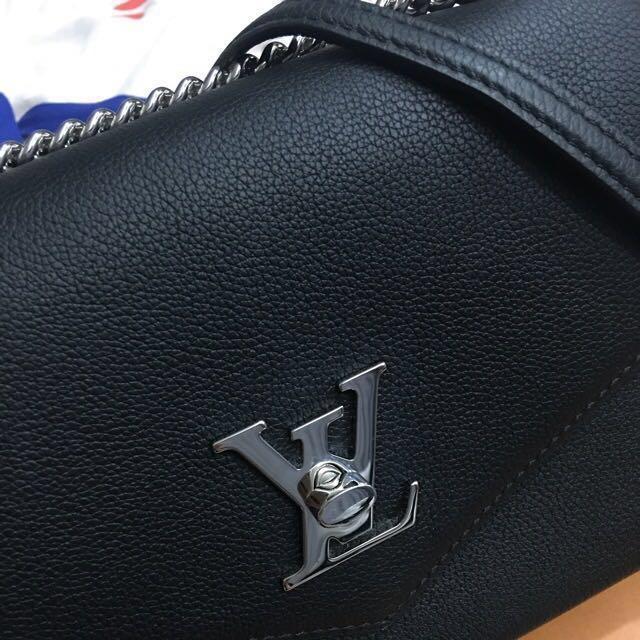 BUYING PRE-LOVED? Louis Vuitton Mylockme BB review + What can you fit  inside 