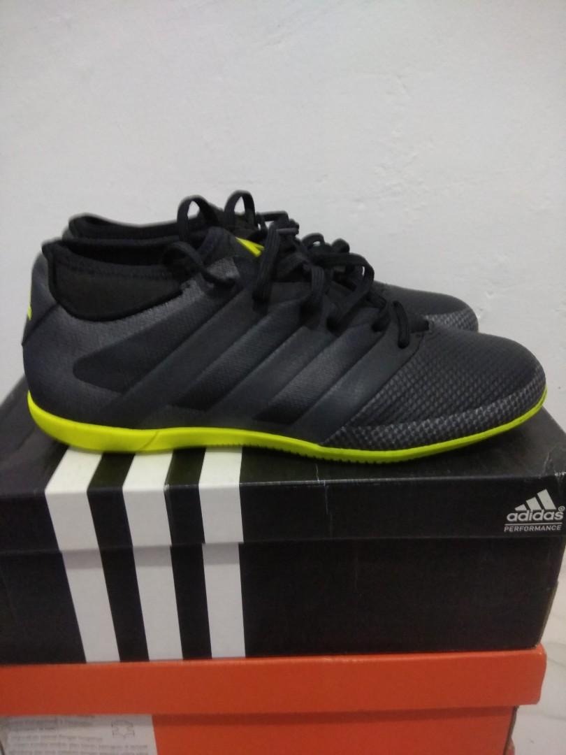 sepatu futsal adidas ace 16