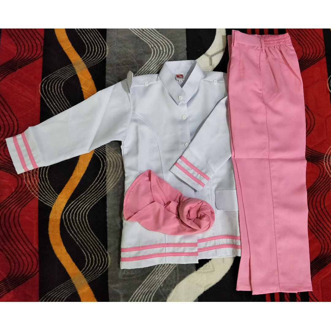Uniform Puteri Islam 1 Set Baju Seluar Tudung Dec50 Women S Fashion Clothes Others On Carousell