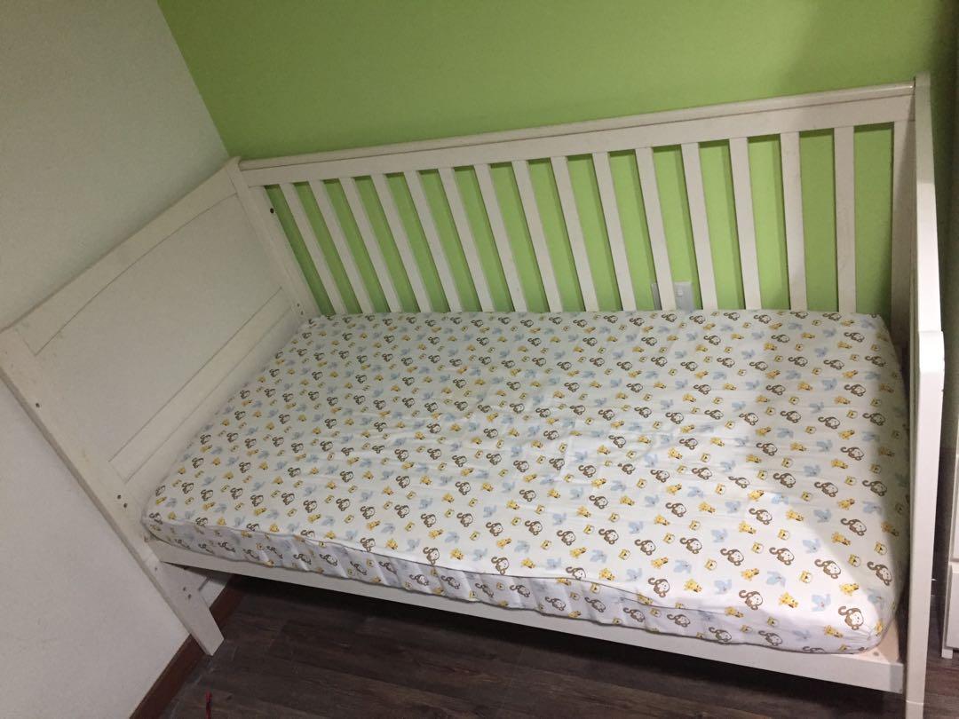 Used Mothercare Cot Adjustable to toddler bed, Babies & Kids, Baby