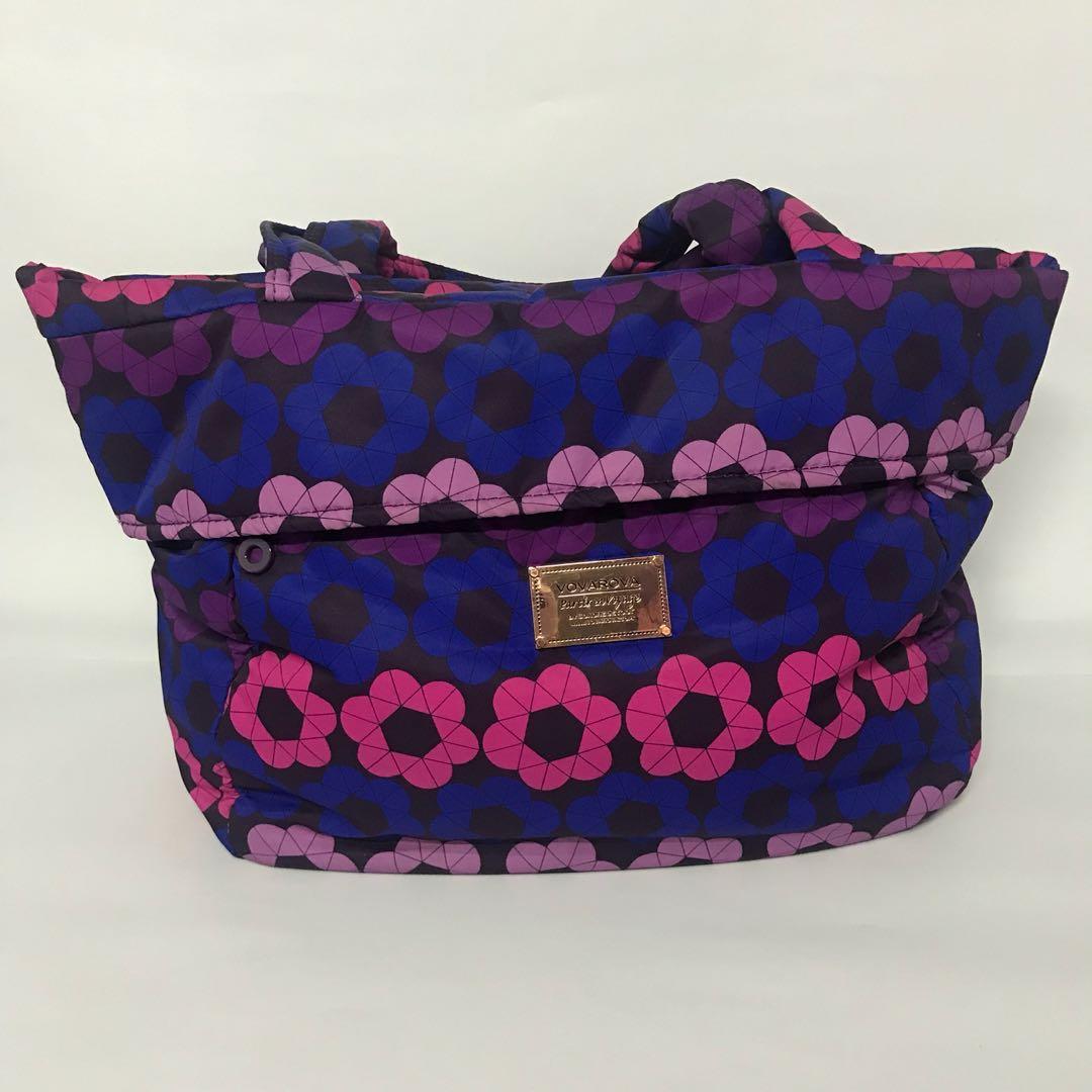 Vovarova handbag (Category: Tote Bags) located in Pasig City. Submitted by melaniesn (Listing ID 192631647, Image 1). Description: Vovarova handbag with printed flower design. Lightweight and roomy, this bag has a zipper closure, two open pockets on front interior, and a zippered pocket on the back interior. Payment methods: BPI/ BDO only. #lfsale.