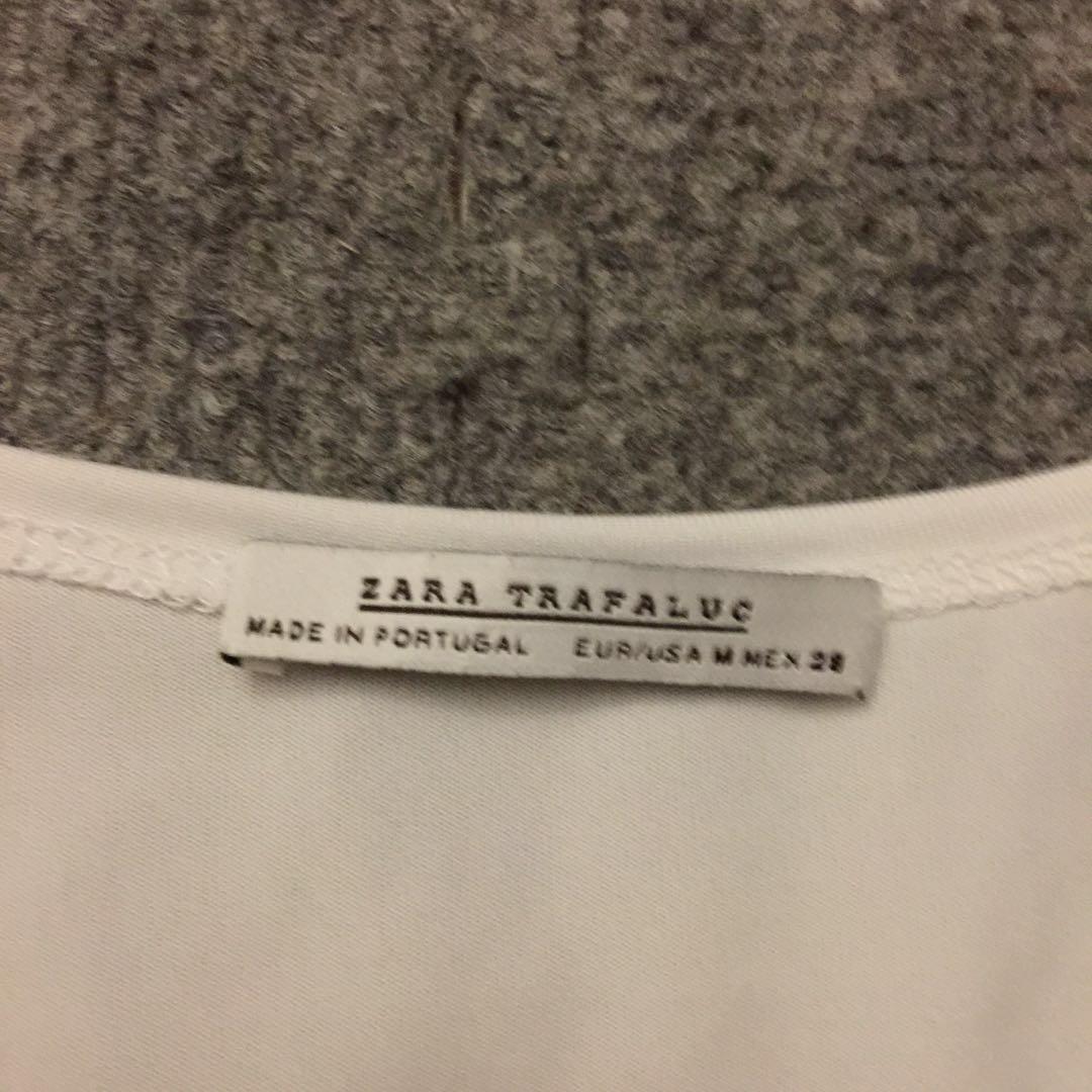 zara V neck tee (Category: Longsleeves) located in Taguig. Submitted by teepee2021 (Listing ID 188572339, Image 2). Description: #lovezara.