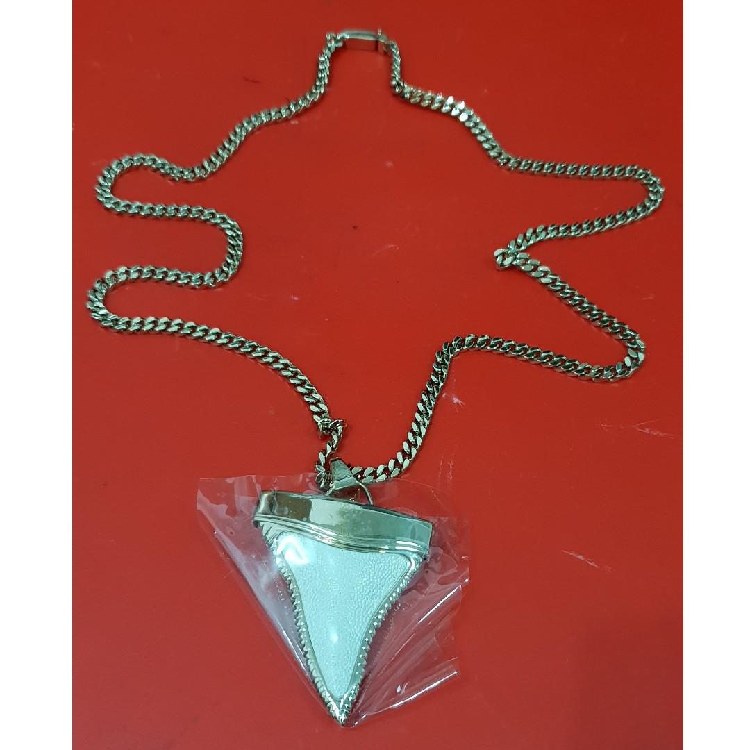 Givenchy sale necklace price