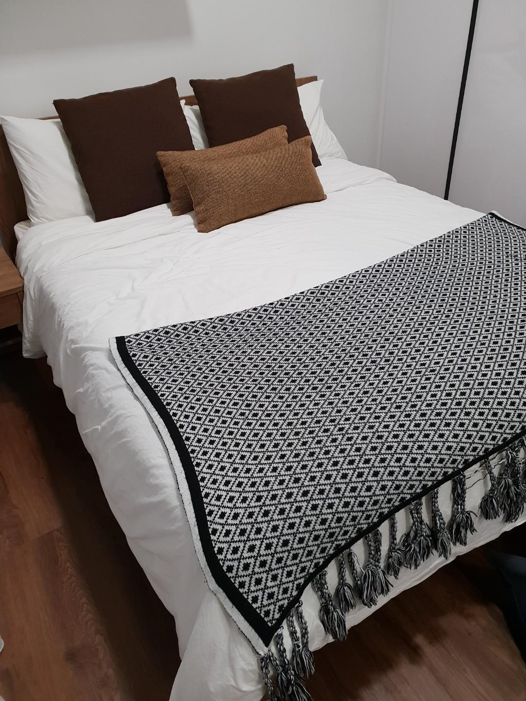 AKEMI UCHI Bed and Sofa blanket / throw, Furniture & Home Living