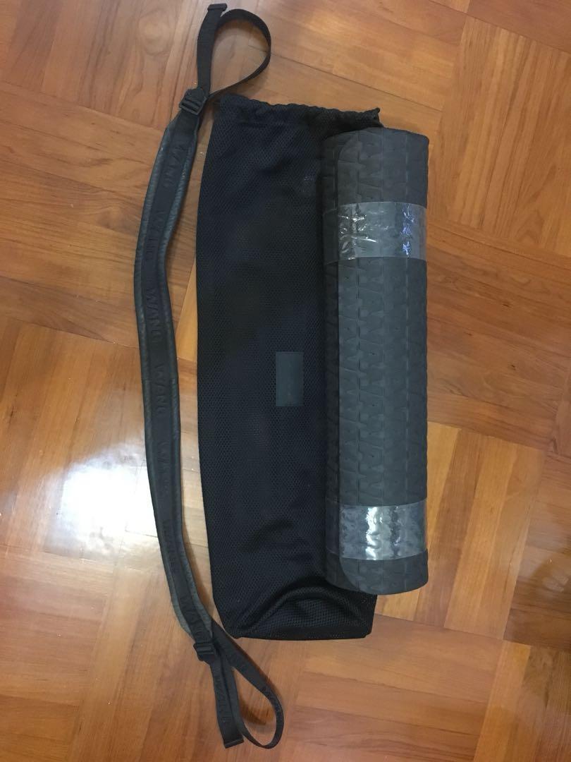 Alexander Wang H M Collaboration Yoga Mat Lululemon Sport Nike Lab