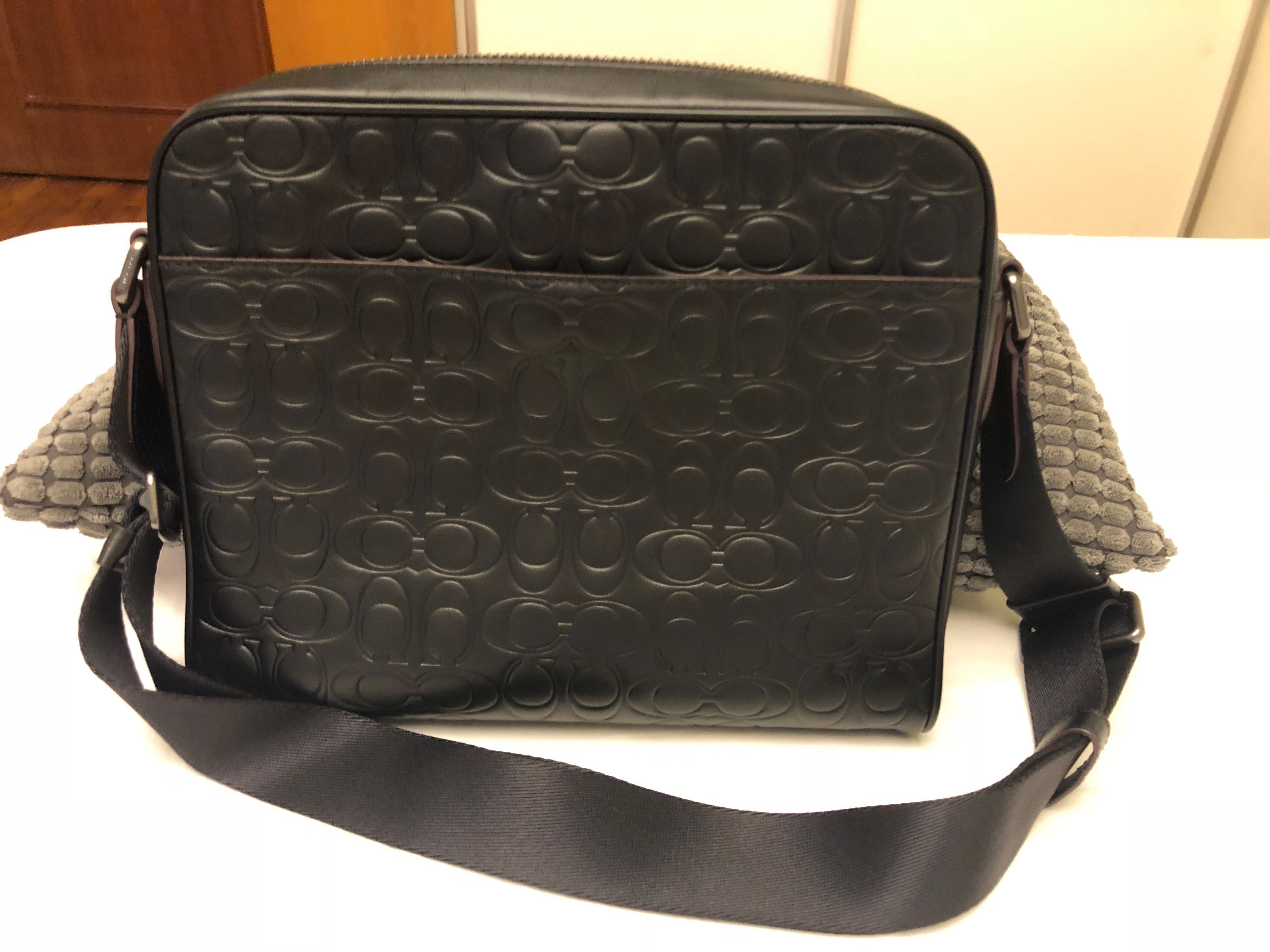 Metropolitan flight bag in signature leather hot sale