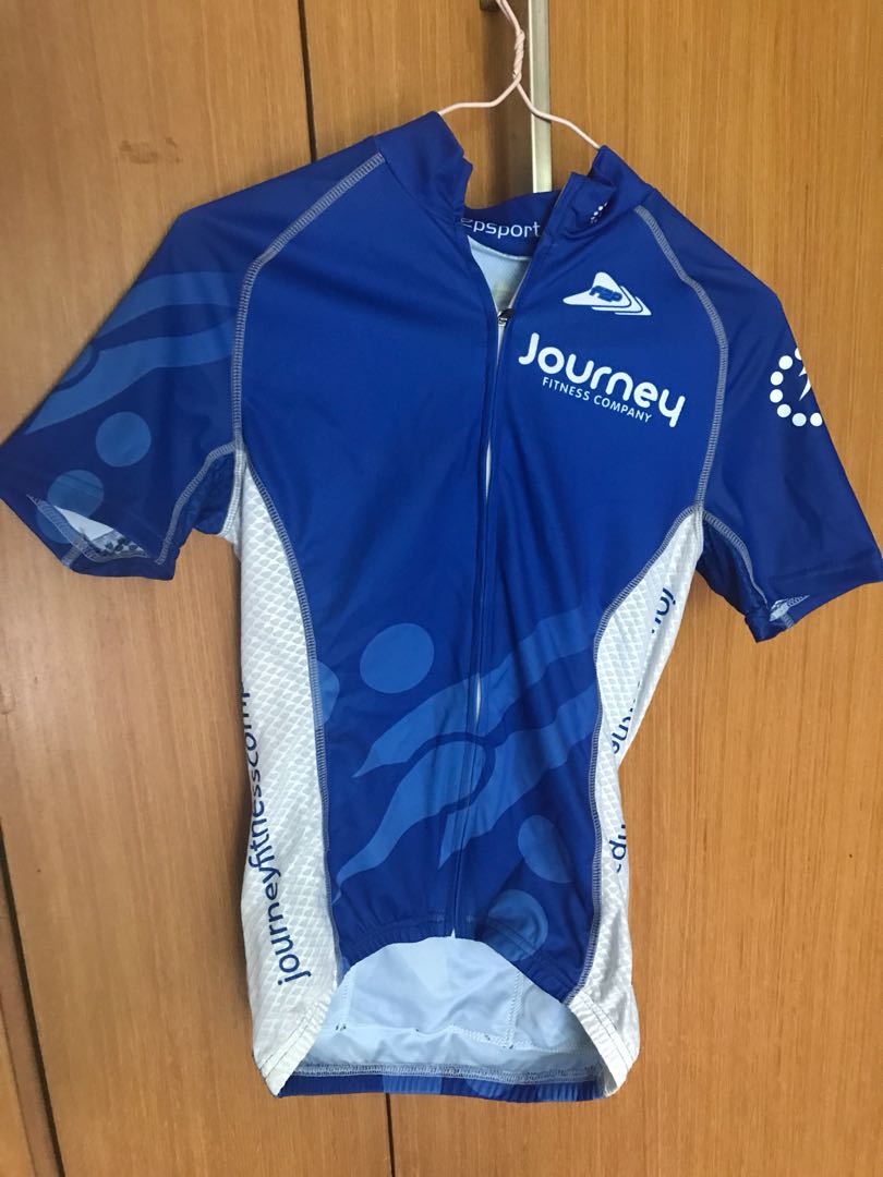 Cycling jersey, Men's Fashion, Activewear on Carousell
