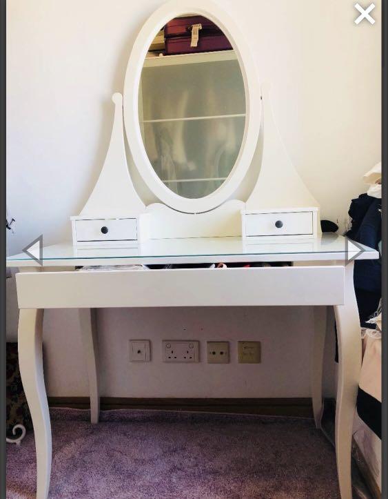 Dressing table （分類：桌子）位於 Hong Kong。 由 97_oli 提交（商品編號 196416094，圖片 1）。簡介： 。