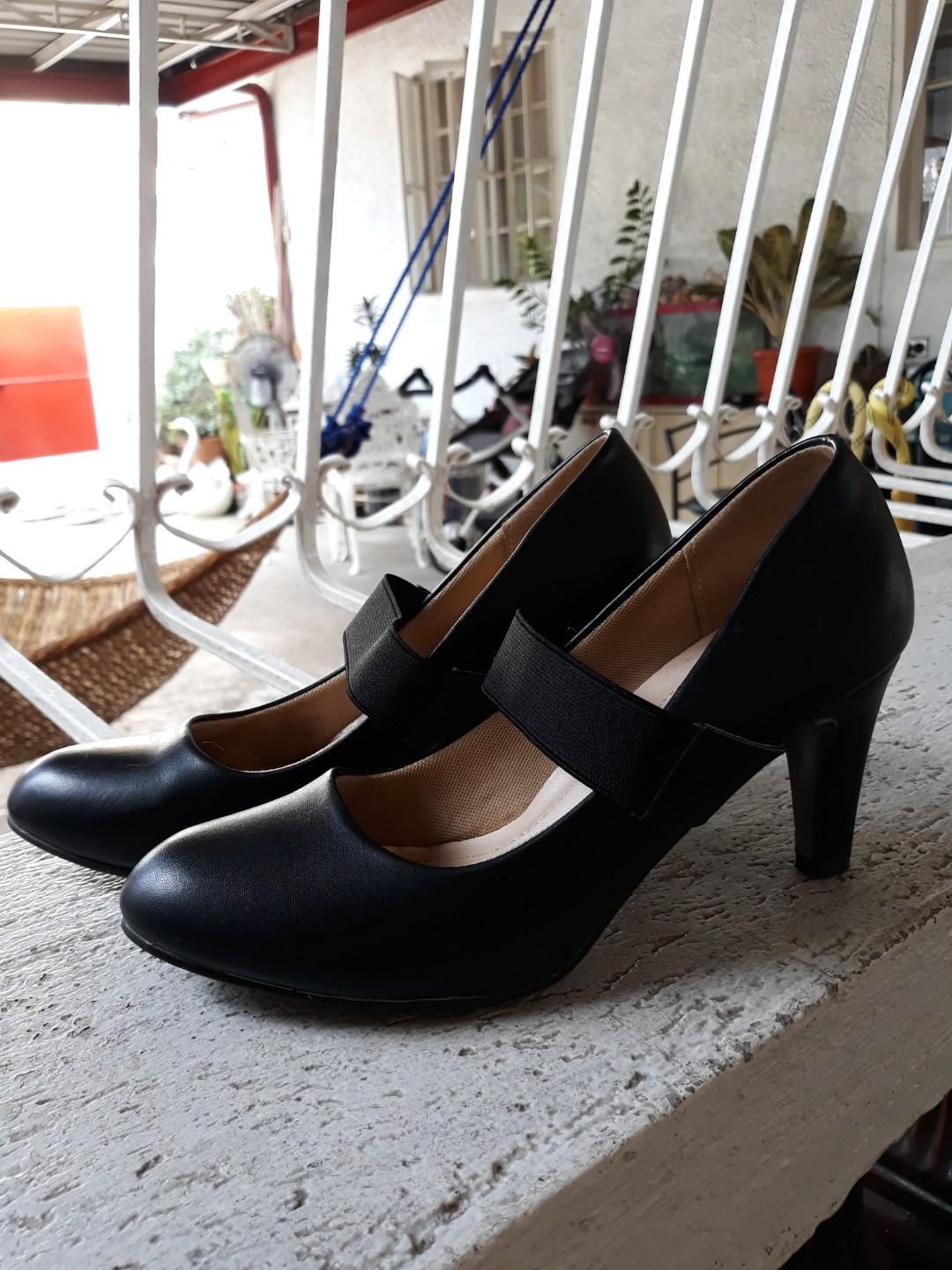 Figlia High Heel Black Doll Shoes on Carousell