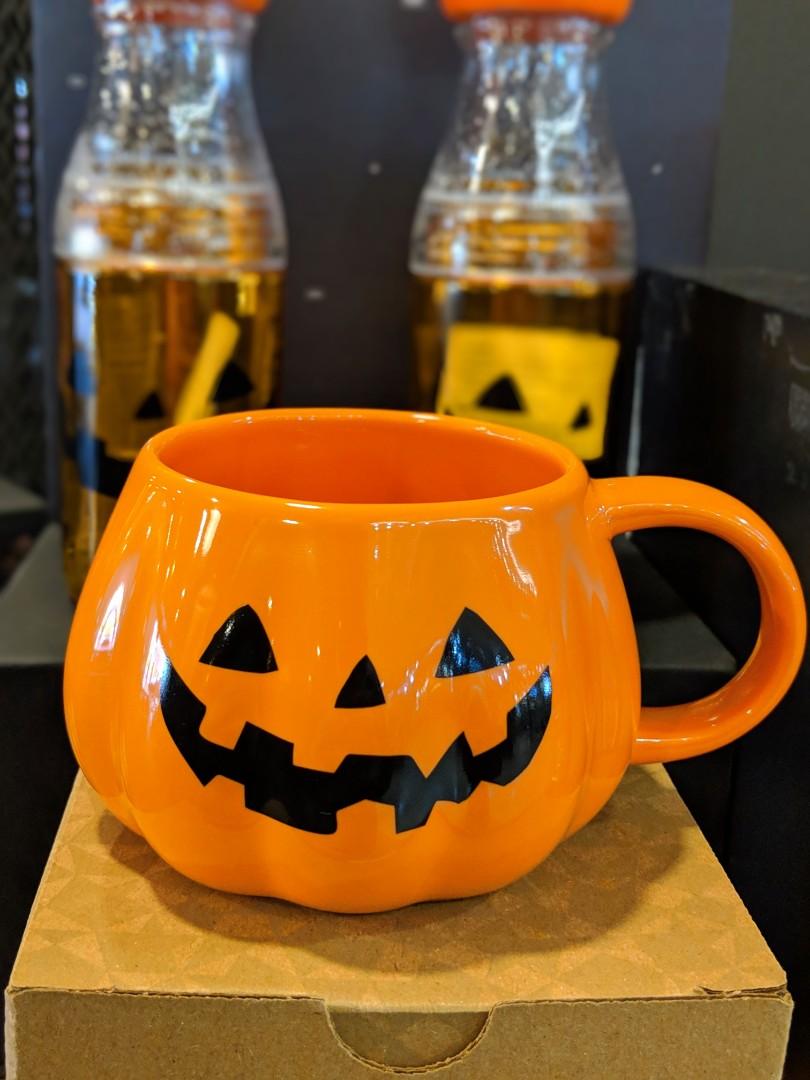 starbucks pumpkin mug 2022