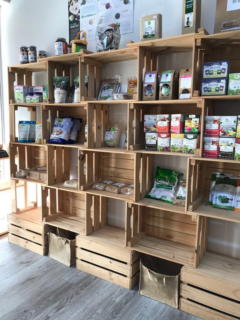 Knagglig bookshelf shop