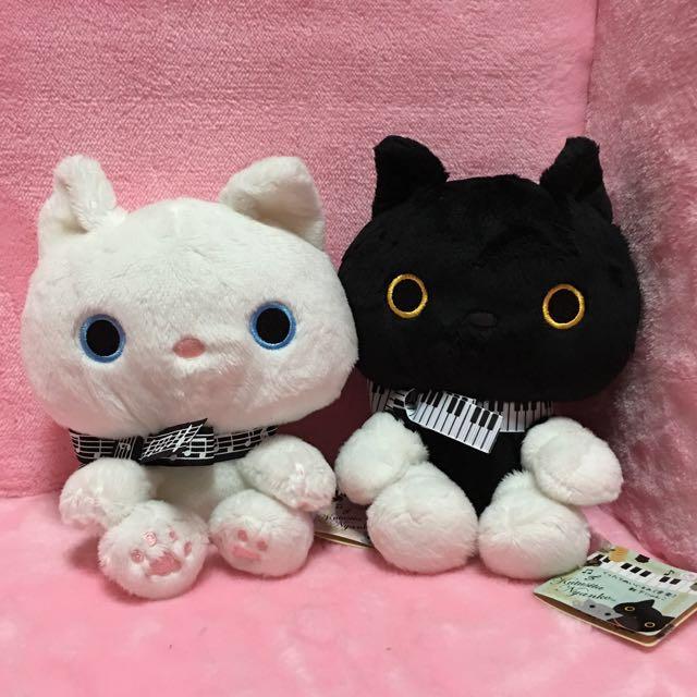 Kutusita nyanko plush 2025