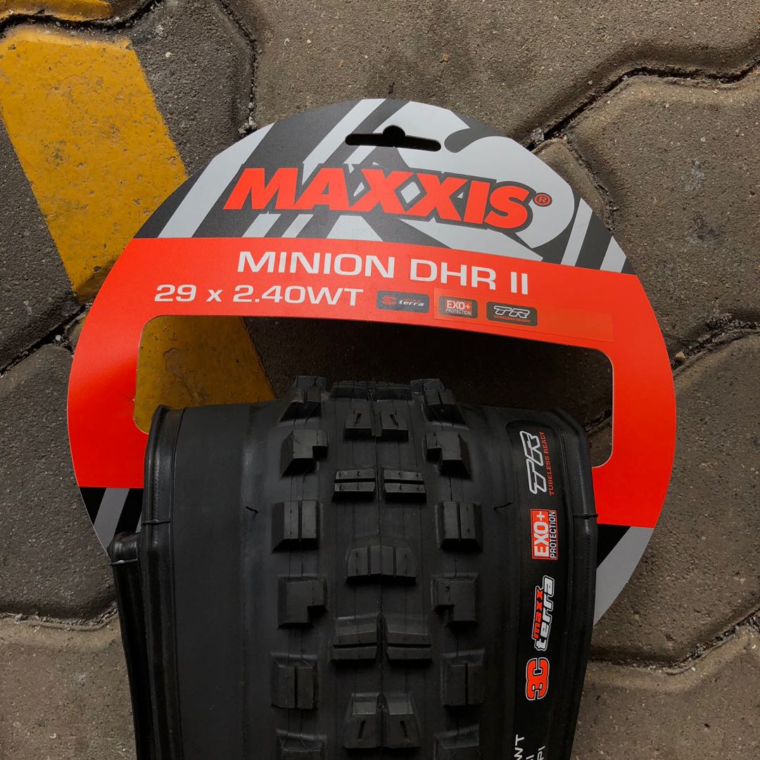 maxxis minion dhr 2 3c maxx terra