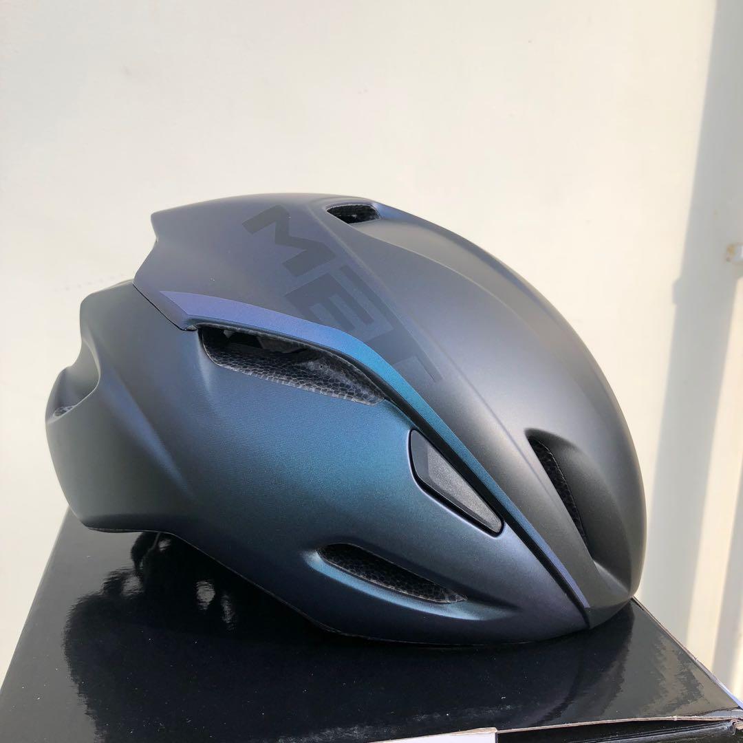 met road helmet