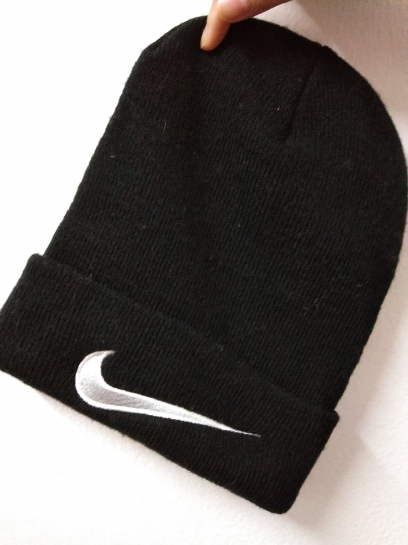 nike snow cap