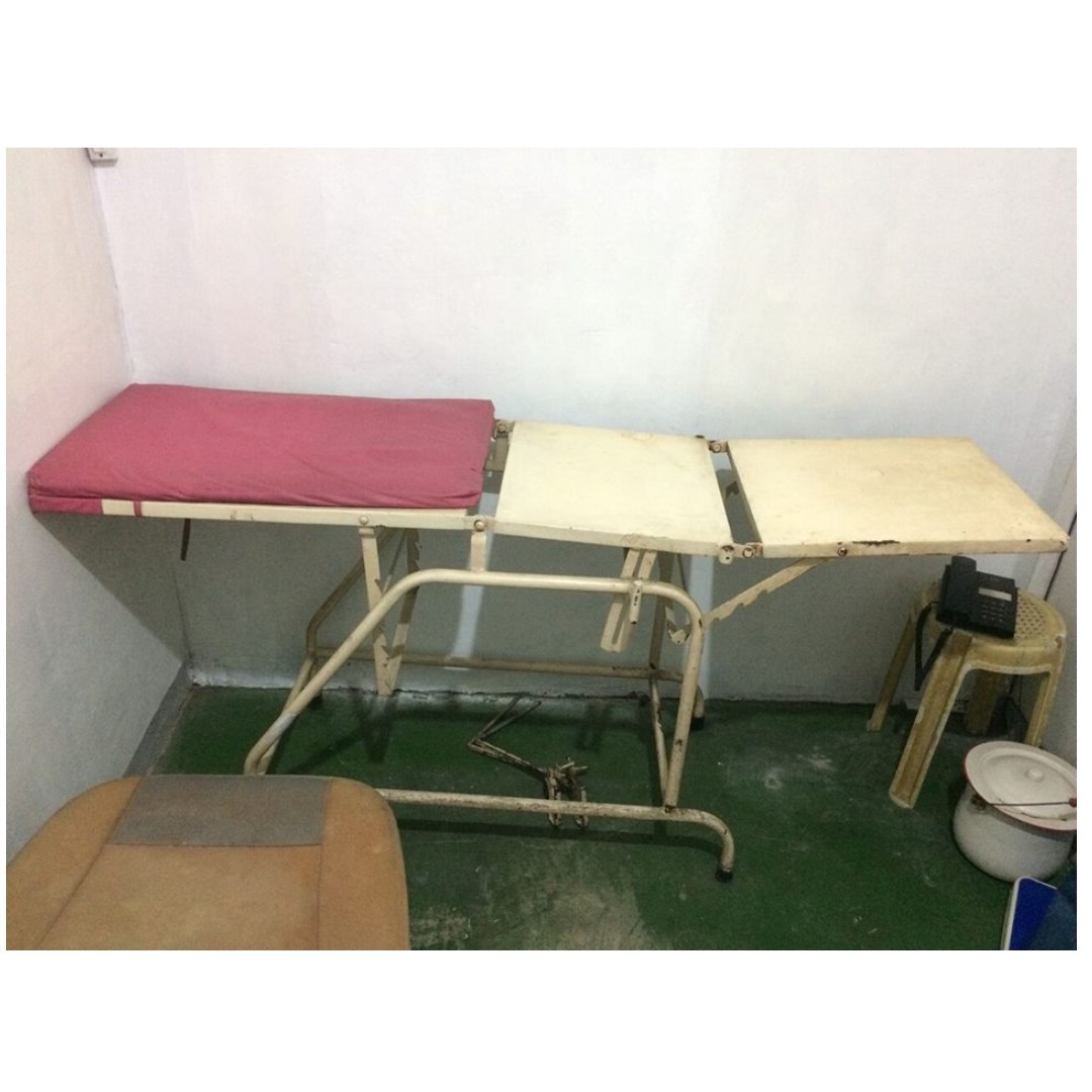 Obgyn Examination Table Made of Steel Delivery Table Delivery Couch Ob ...