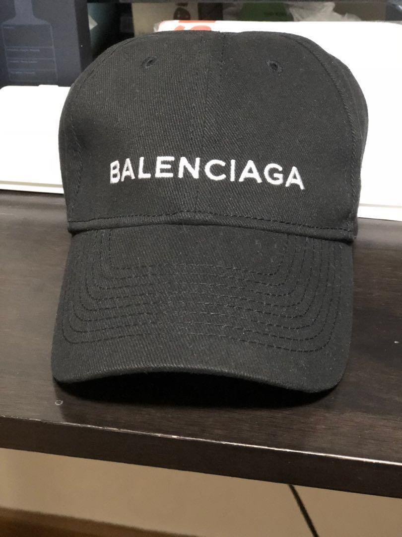 Skrivemaskine universitetsområde spørge Selling Original Balenciaga Cap @ $450, Men's Fashion, Watches &  Accessories, Caps & Hats on Carousell