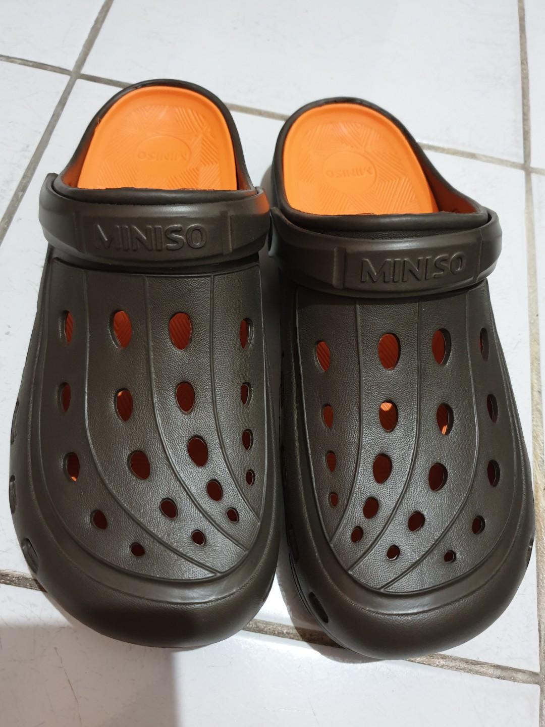 miniso crocs