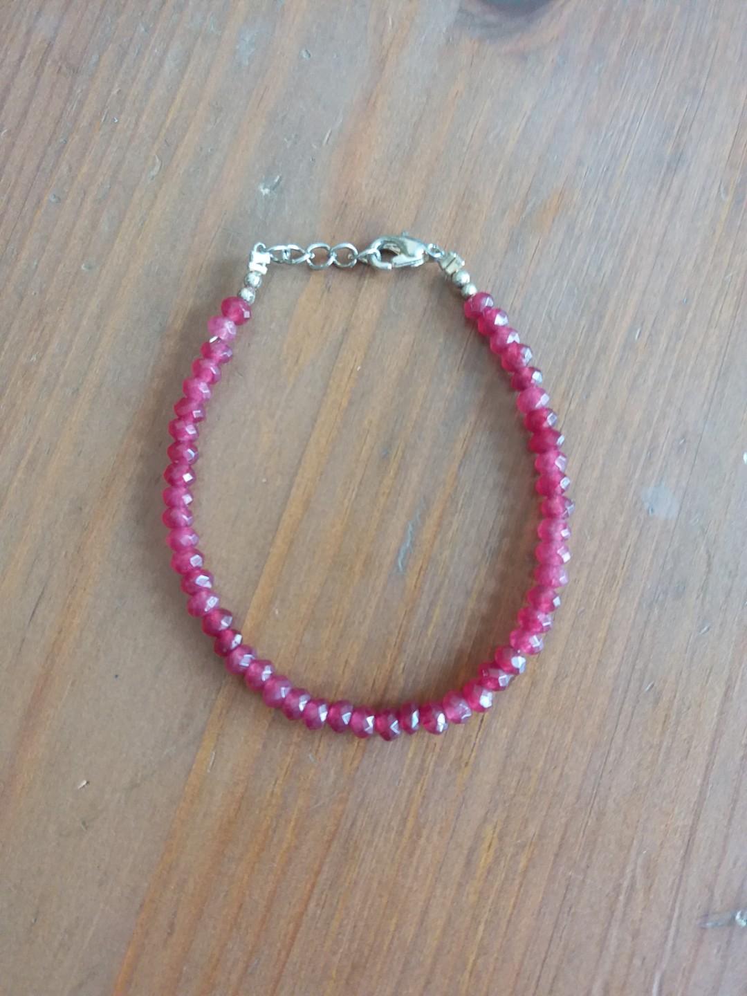 Thailand ruby （分類：鑽飾）位於 Hong Kong。 由 elchoi 提交（商品編號 196453658，圖片 1）。簡介： Thailand Rudy。
