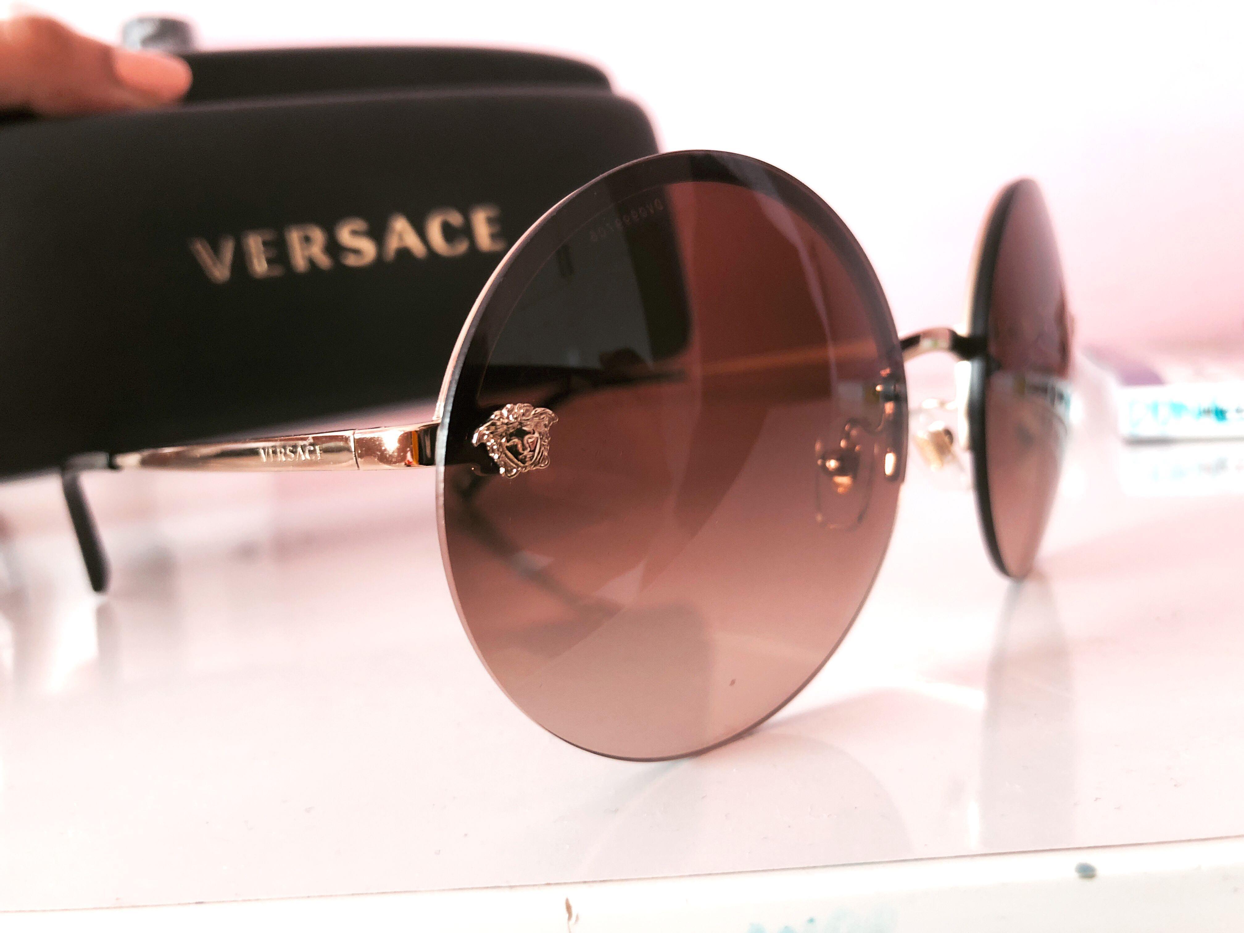 black mirror medusa sunglasses online -