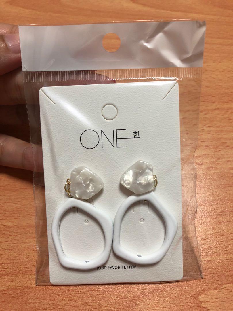 White marble earrings Women s Fashion Watches Accessories
