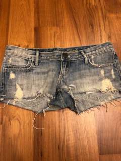 (Category: ) located in . Submitted by athol (Listing ID 196548385, Image 1). Description: .