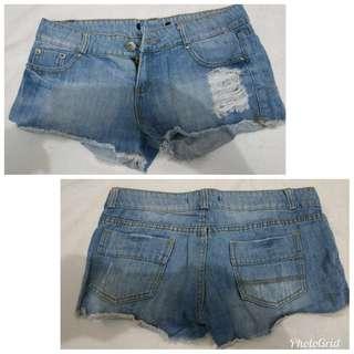 Ripped shortpant jeans