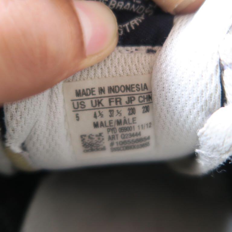 Adidas zx 700 hotsell legend ink bliss