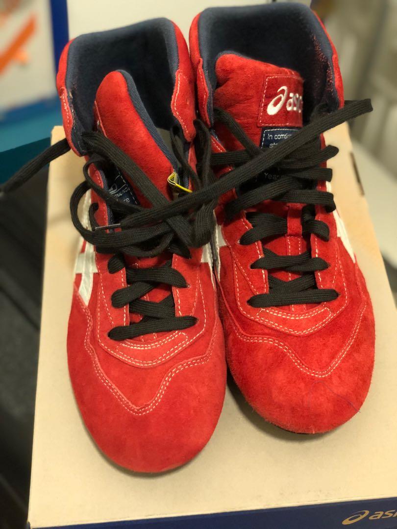 Asics auto racing shoes hot sale